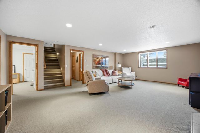 5144 Rose Creek Parkway S, Fargo, ND 58104