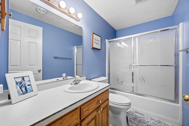 5144 Rose Creek Parkway S, Fargo, ND 58104