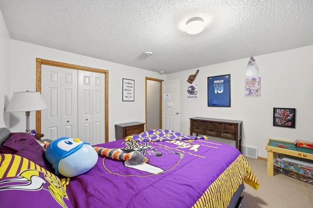 5144 Rose Creek Parkway S, Fargo, ND 58104