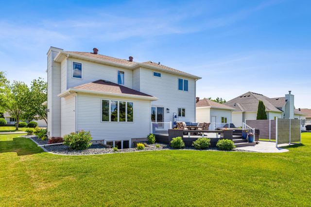 5144 Rose Creek Parkway S, Fargo, ND 58104