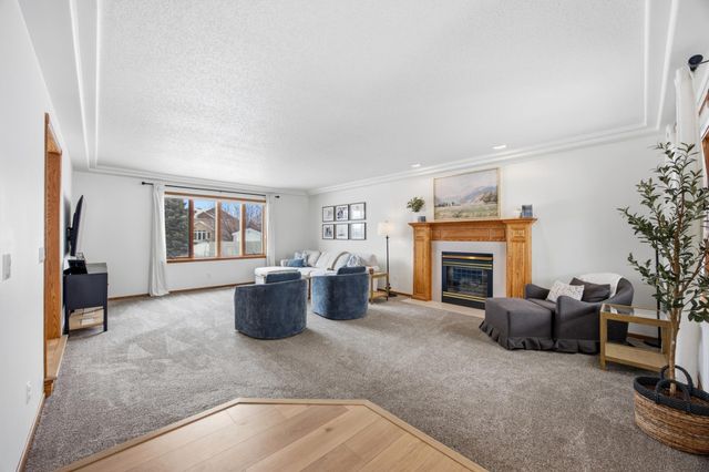 5144 Rose Creek Parkway S, Fargo, ND 58104