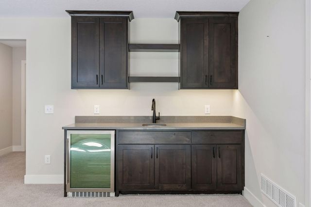 7400 Agate Trail, Inver Grove Heights, MN 55077