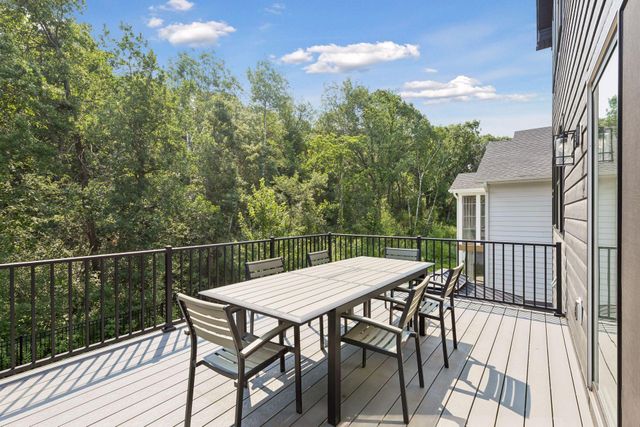 7400 Agate Trail, Inver Grove Heights, MN 55077
