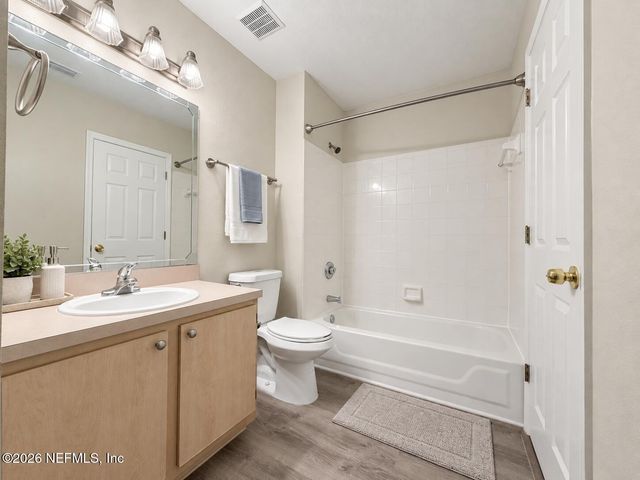 1655 THE GREENS Way 3024, Jacksonville Beach, FL 32250