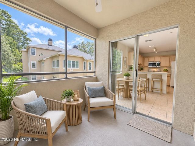 1655 THE GREENS Way 3024, Jacksonville Beach, FL 32250