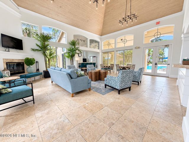 1655 THE GREENS Way 3024, Jacksonville Beach, FL 32250