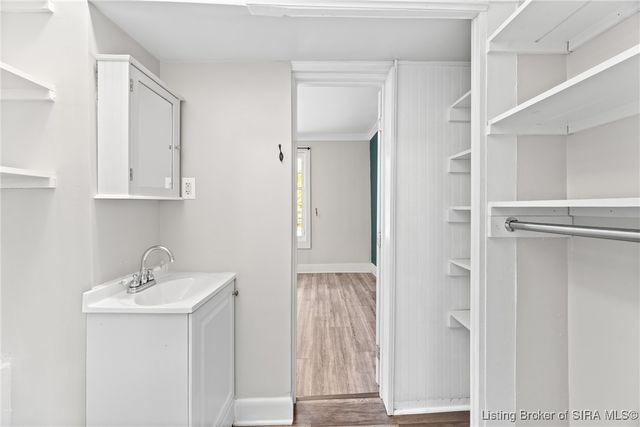 724 Watt Street, Jeffersonville, IN 47130