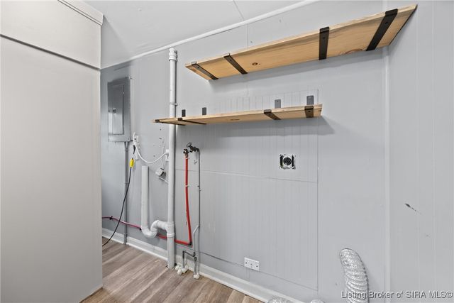 724 Watt Street, Jeffersonville, IN 47130