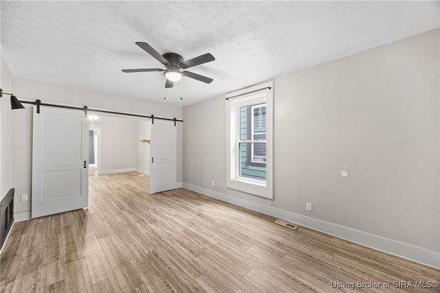 724 Watt Street, Jeffersonville, IN 47130