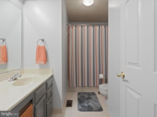 16609 ACCOLON COURT, Dumfries, VA 22025