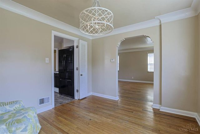 2652 Cedarbrook Drive, Golf Manor, OH 45237