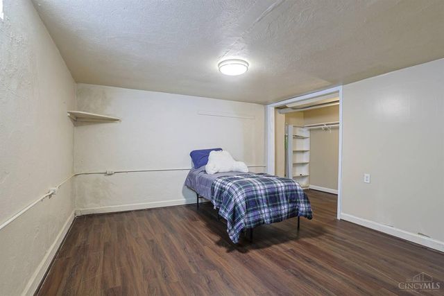 2652 Cedarbrook Drive, Golf Manor, OH 45237