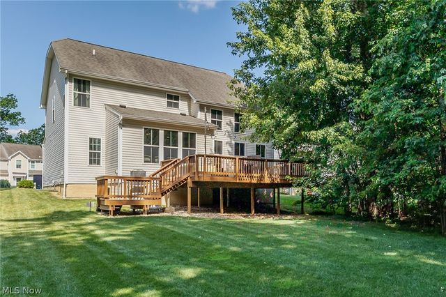9011 Moss Pointe Circle, Olmsted Twp, OH 44138