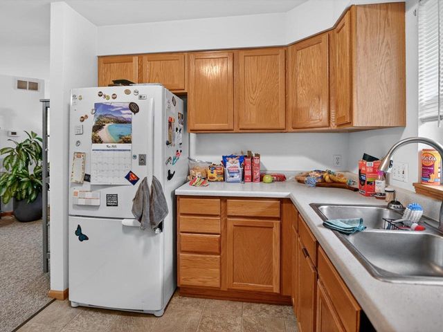 808B N Clover Lane, Cottage Grove, WI 53527