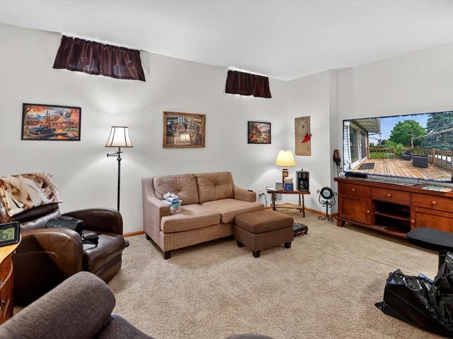 808B N Clover Lane, Cottage Grove, WI 53527