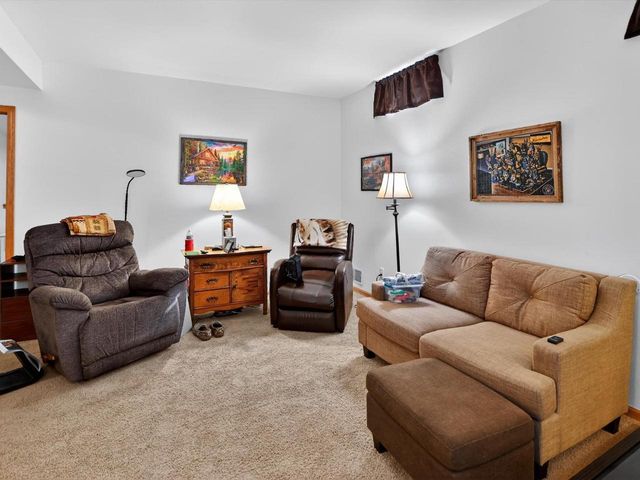 808B N Clover Lane, Cottage Grove, WI 53527