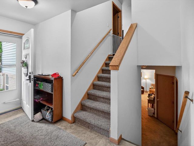808B N Clover Lane, Cottage Grove, WI 53527