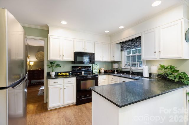 787 Summerwood Drive, Rock Hill, SC 29732