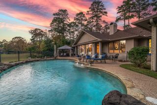 20 Amherst Court, Conroe, TX 77304