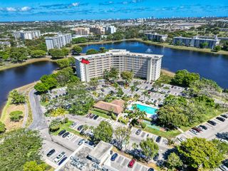 2940 N Course Drive 811, Pompano Beach, FL 33069