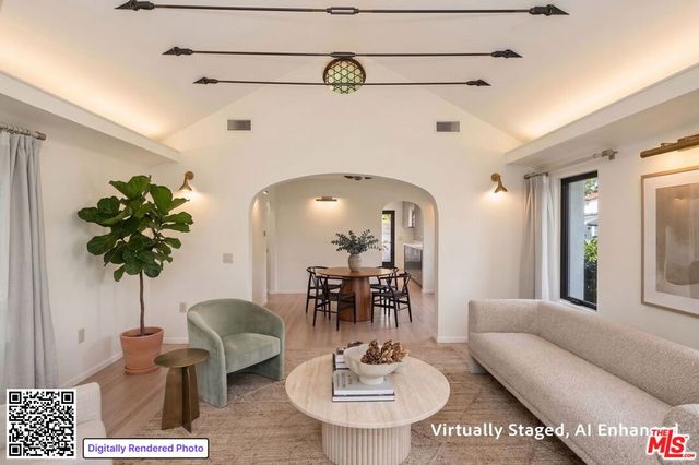 9001 Rosewood Avenue, West Hollywood, CA 90048