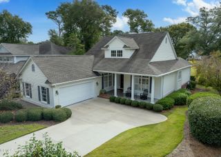 8335 Vintage Club Circle, Wilmington, NC 28411