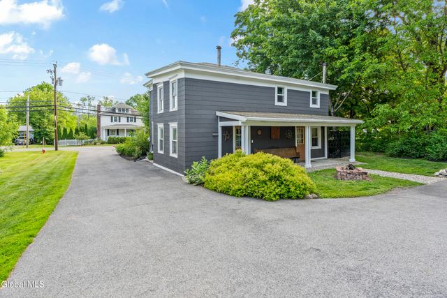 509 New York 146, Altamont, NY 12009