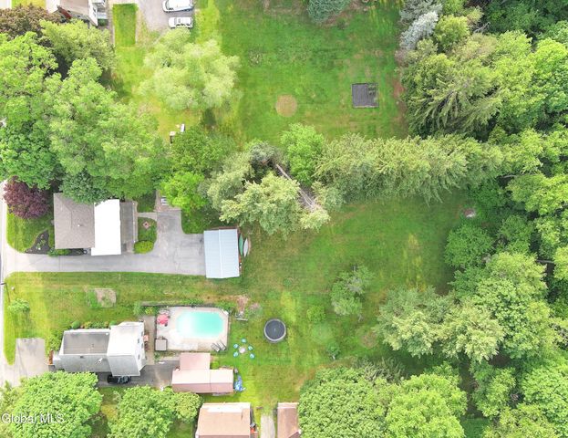 509 New York 146, Altamont, NY 12009