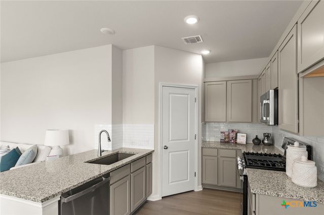 312 Witchhazel Way, San Marcos, TX 78666