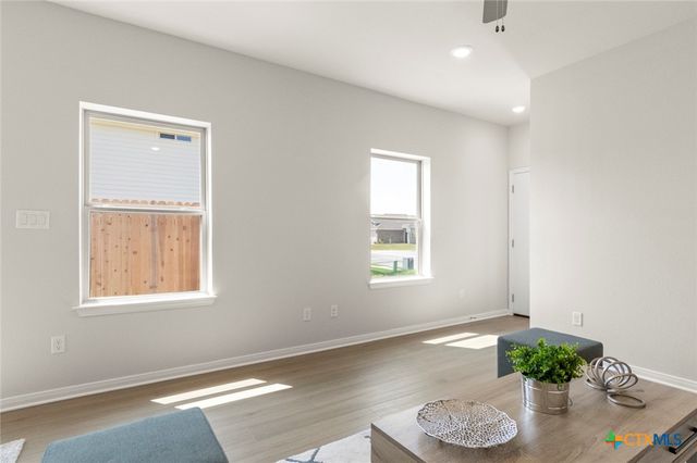 312 Witchhazel Way, San Marcos, TX 78666