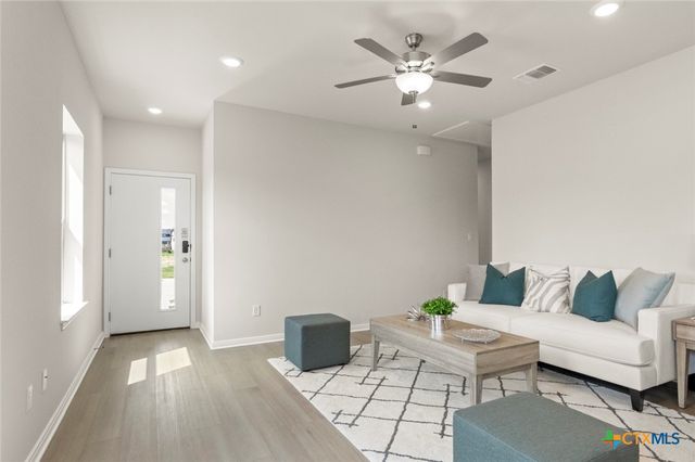 312 Witchhazel Way, San Marcos, TX 78666