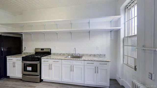 181 Irving Avenue, Brooklyn, NY 11237