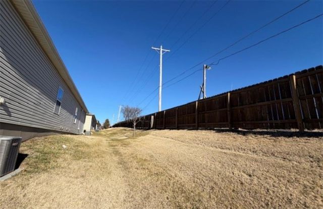 4737 S Union Avenue, Independence, MO 64055