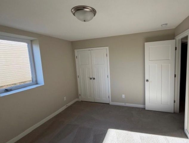 4737 S Union Avenue, Independence, MO 64055