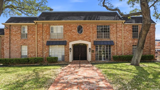 7500 Callaghan Rd Apt 140, San Antonio, TX 78229