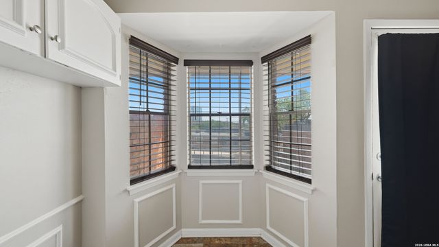 7500 Callaghan Rd Apt 140, San Antonio, TX 78229