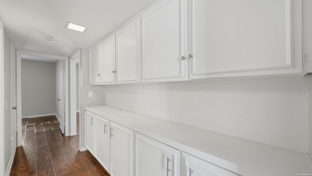 7500 Callaghan Rd Apt 140, San Antonio, TX 78229