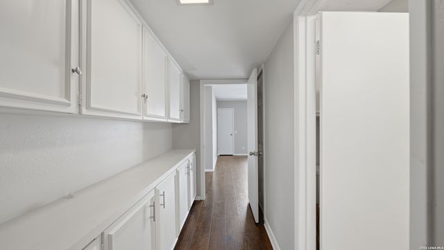 7500 Callaghan Rd Apt 140, San Antonio, TX 78229