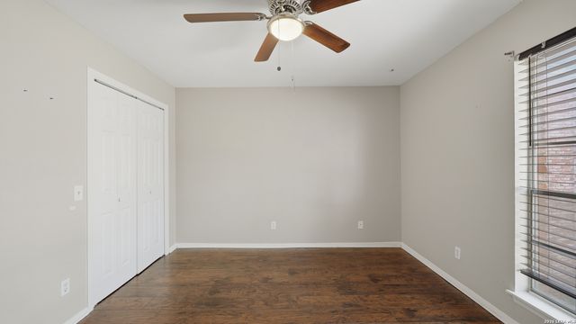 7500 Callaghan Rd Apt 140, San Antonio, TX 78229