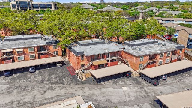 7500 Callaghan Rd Apt 140, San Antonio, TX 78229