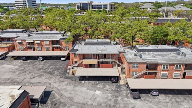 7500 Callaghan Rd Apt 140, San Antonio, TX 78229