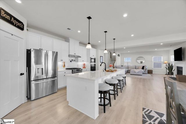 822 Lady Fern Drive, Woodruff, SC 29388