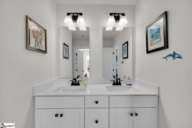 822 Lady Fern Drive, Woodruff, SC 29388