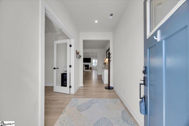 822 Lady Fern Drive, Woodruff, SC 29388