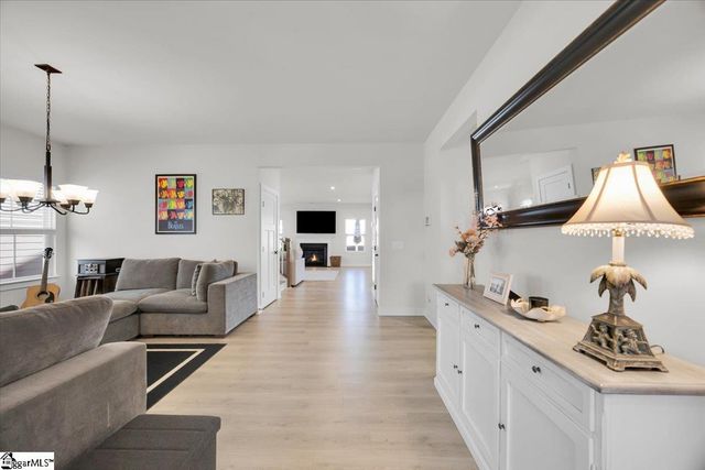 822 Lady Fern Drive, Woodruff, SC 29388