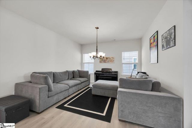 822 Lady Fern Drive, Woodruff, SC 29388