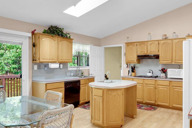 519 Vath Street, Jackson, NJ 08527