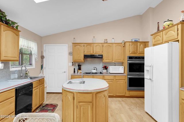519 Vath Street, Jackson, NJ 08527