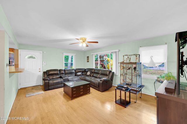 519 Vath Street, Jackson, NJ 08527