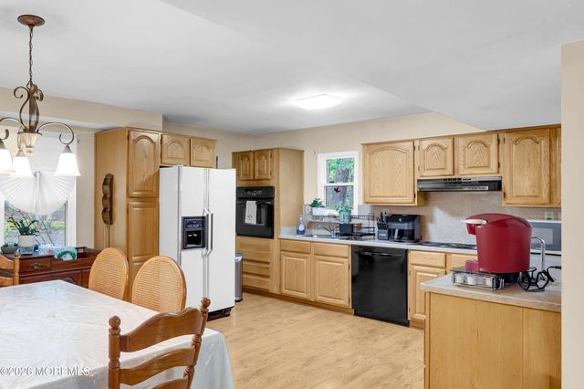 519 Vath Street, Jackson, NJ 08527